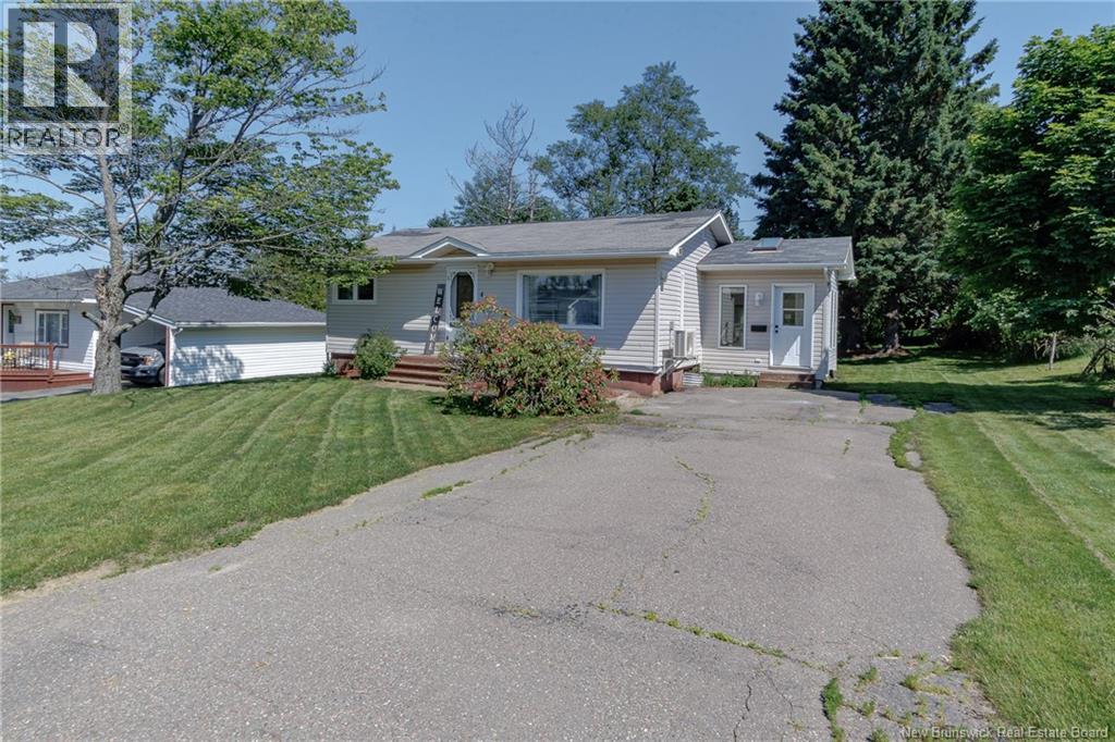 49 Mountain Road - Image 2