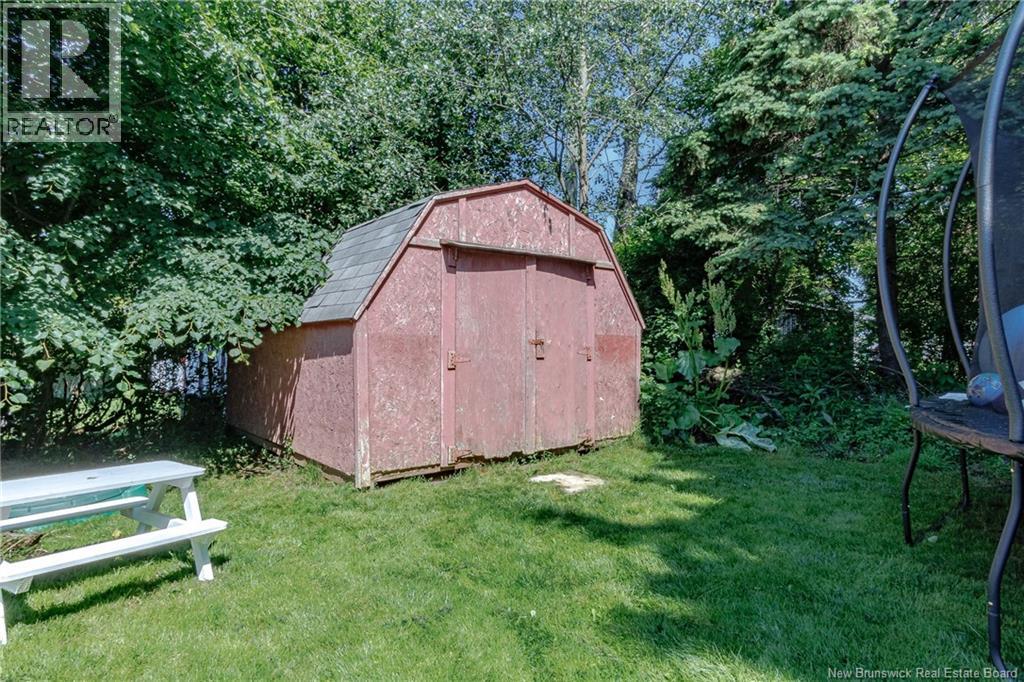 49 Mountain Road - Image 30