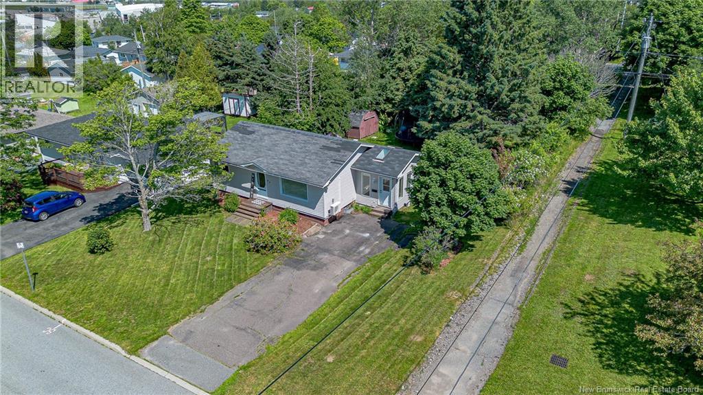 49 Mountain Road - Image 34