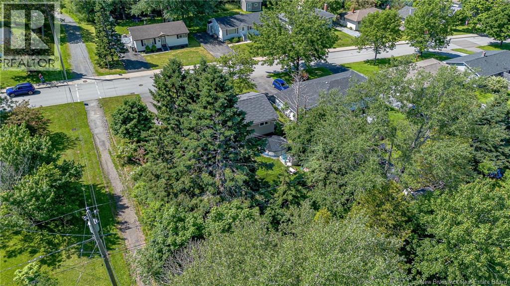 49 Mountain Road - Image 37
