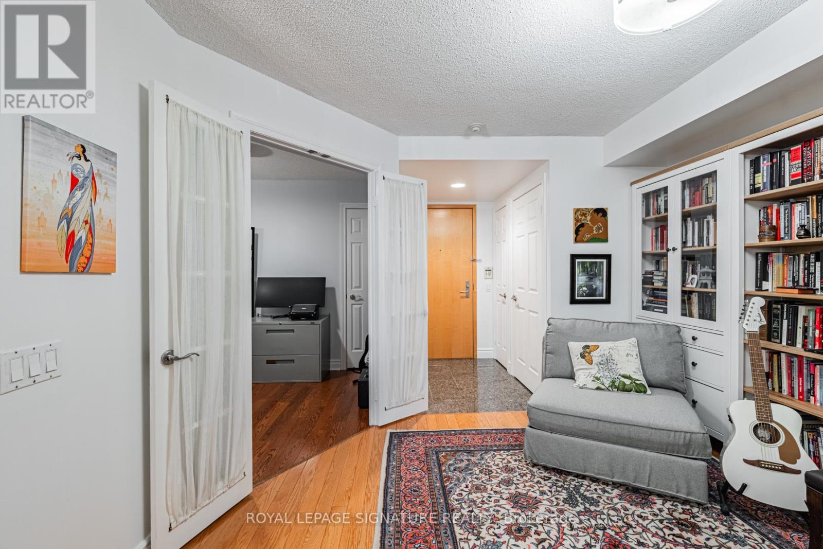 #813 123 EGLINTON AVENUE E - 7