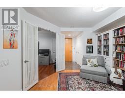 813 - 123 Eglinton Avenue E, Toronto, ON M4P1J2 Photo 7