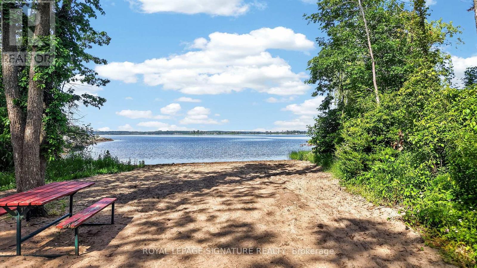 68 FOREST HARBOUR PARKWAY - 35
