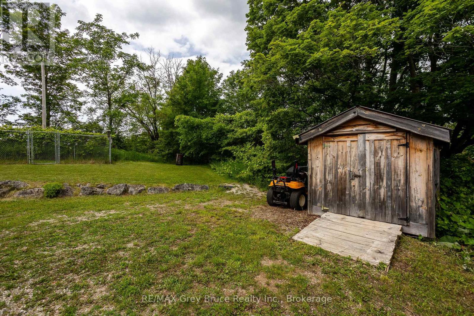 114 VICTORIA STREET - 48