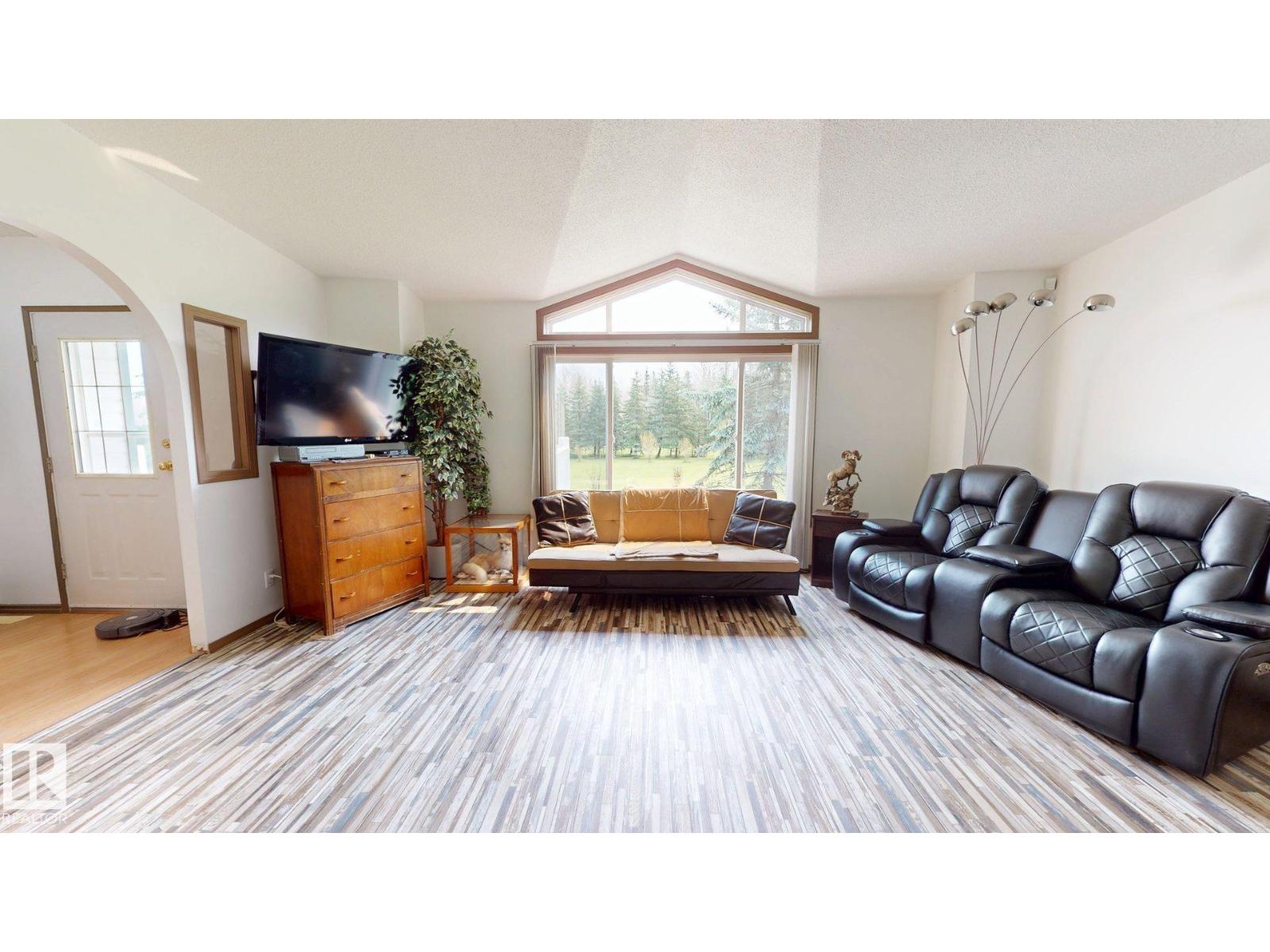 461038 RR 71 — photo 30