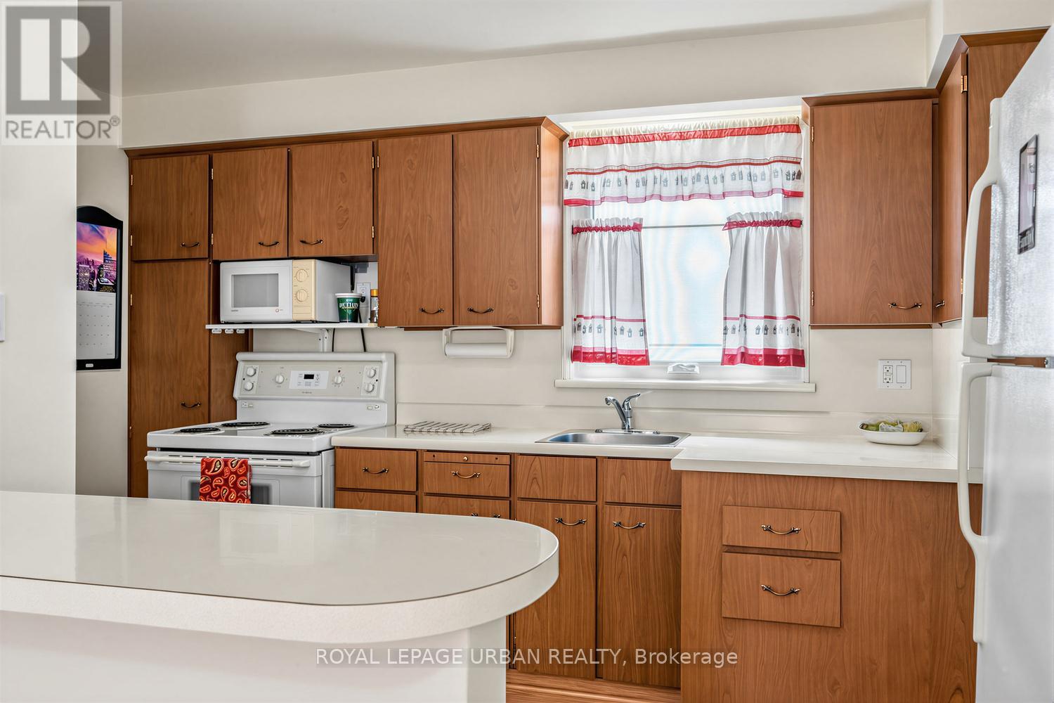 96 CEDARCREST BOULEVARD - 14
