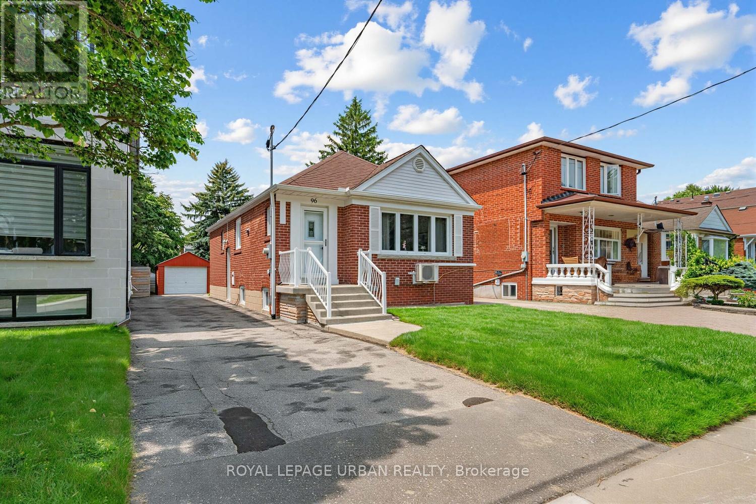 96 CEDARCREST BOULEVARD - 2