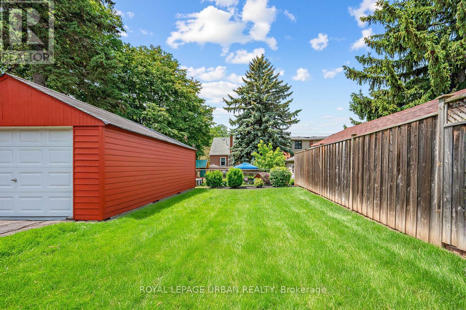 96 CEDARCREST BOULEVARD - 36