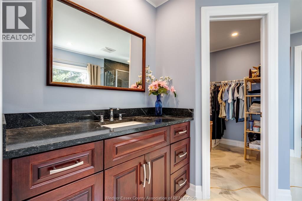 952 Hiawatha Beach - 22
