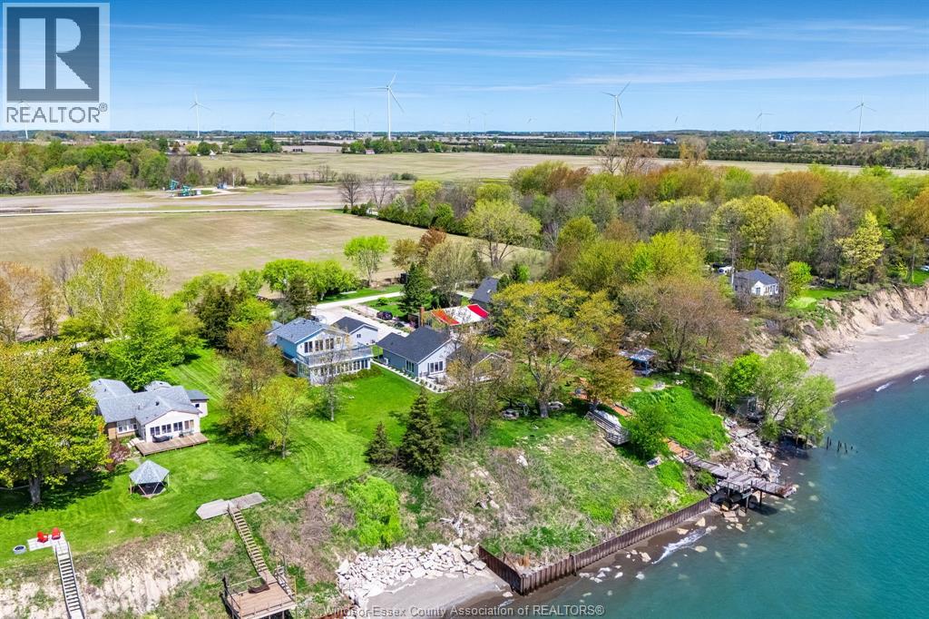 952 Hiawatha Beach - 47
