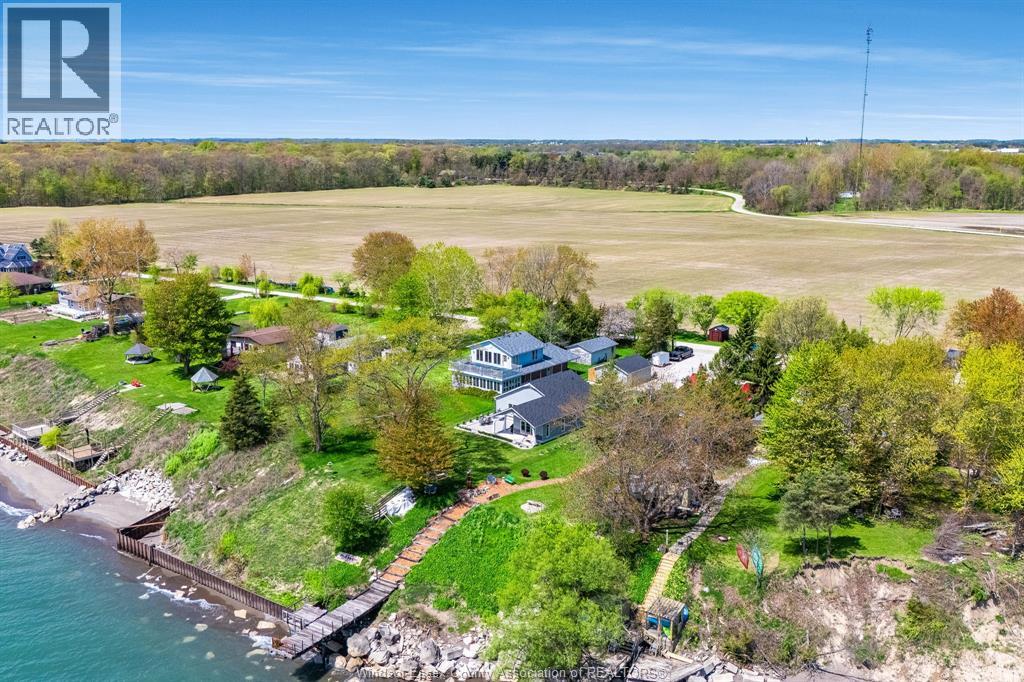 952 Hiawatha Beach - 48