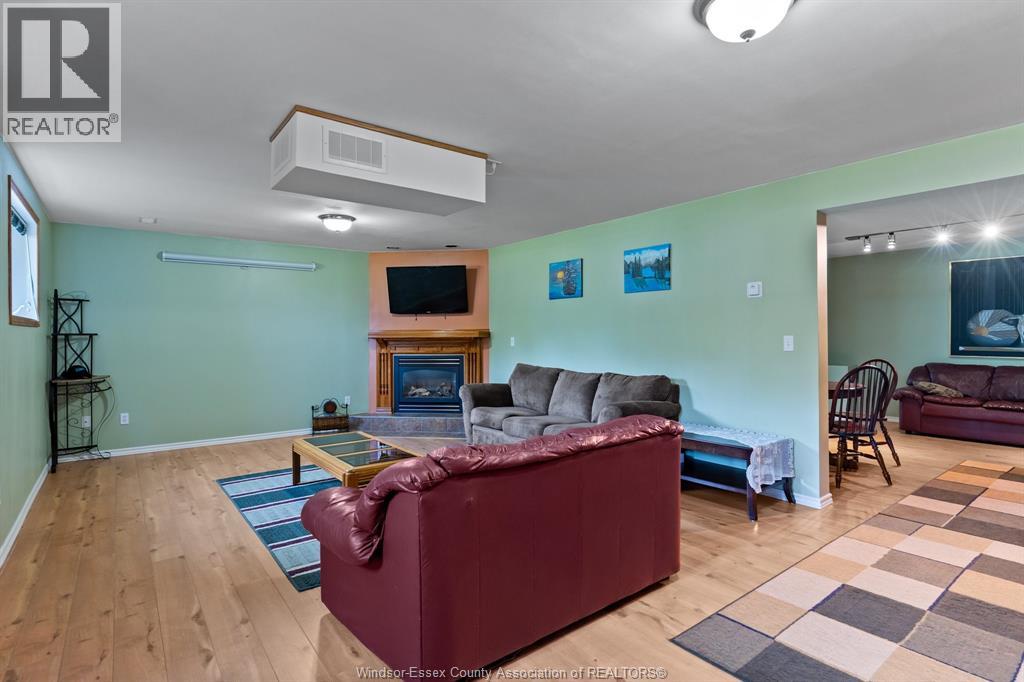 8341 MIDDLESIDE ROAD - 19