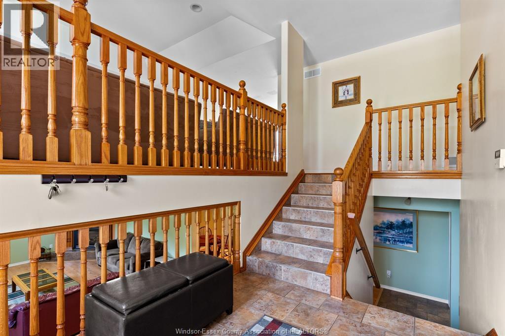 8341 MIDDLESIDE ROAD - 3