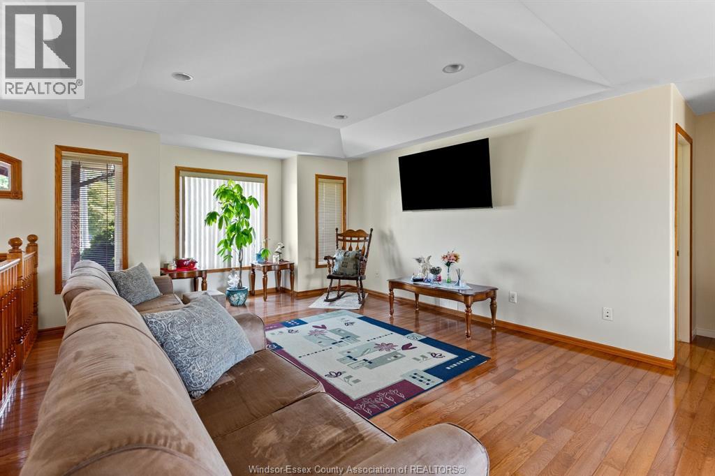 8341 MIDDLESIDE ROAD - 4