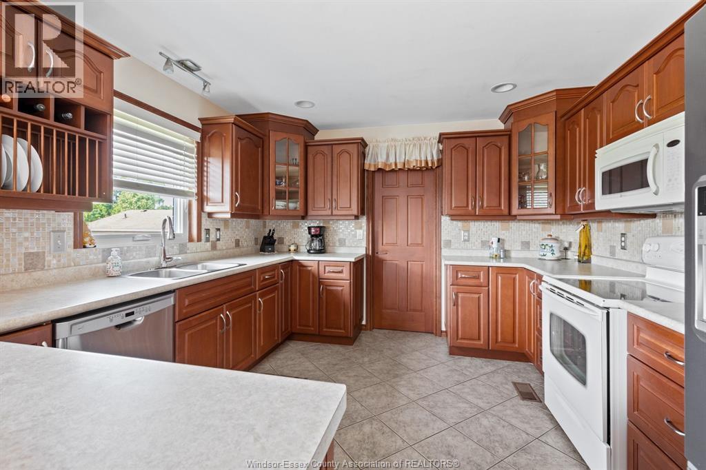 8341 MIDDLESIDE ROAD - 9