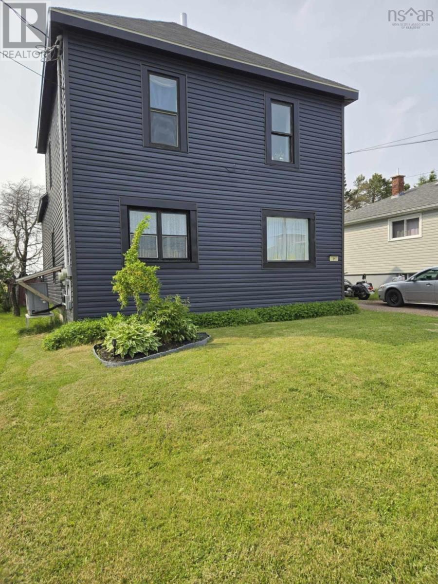 7 Foundry Street - 1