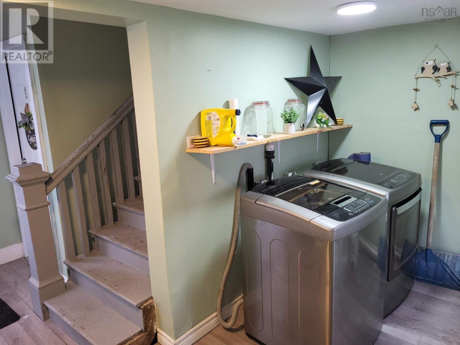 7 Foundry Street - 9