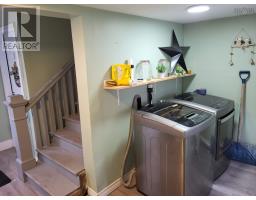 7 Foundry Street, Amherst, NS B4H1A1 Photo 9