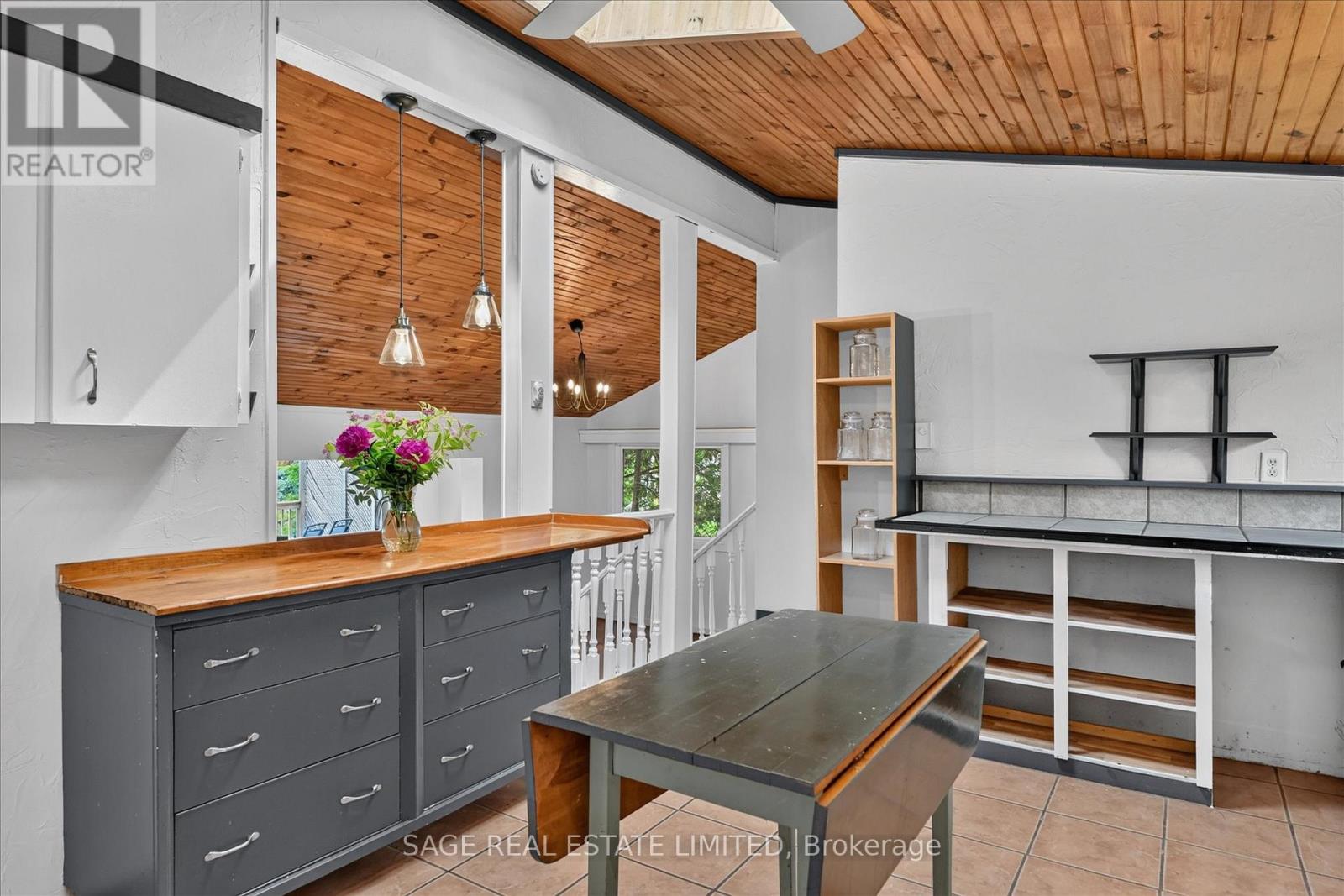 1756 GORDON FITZGERALD LANE - 22