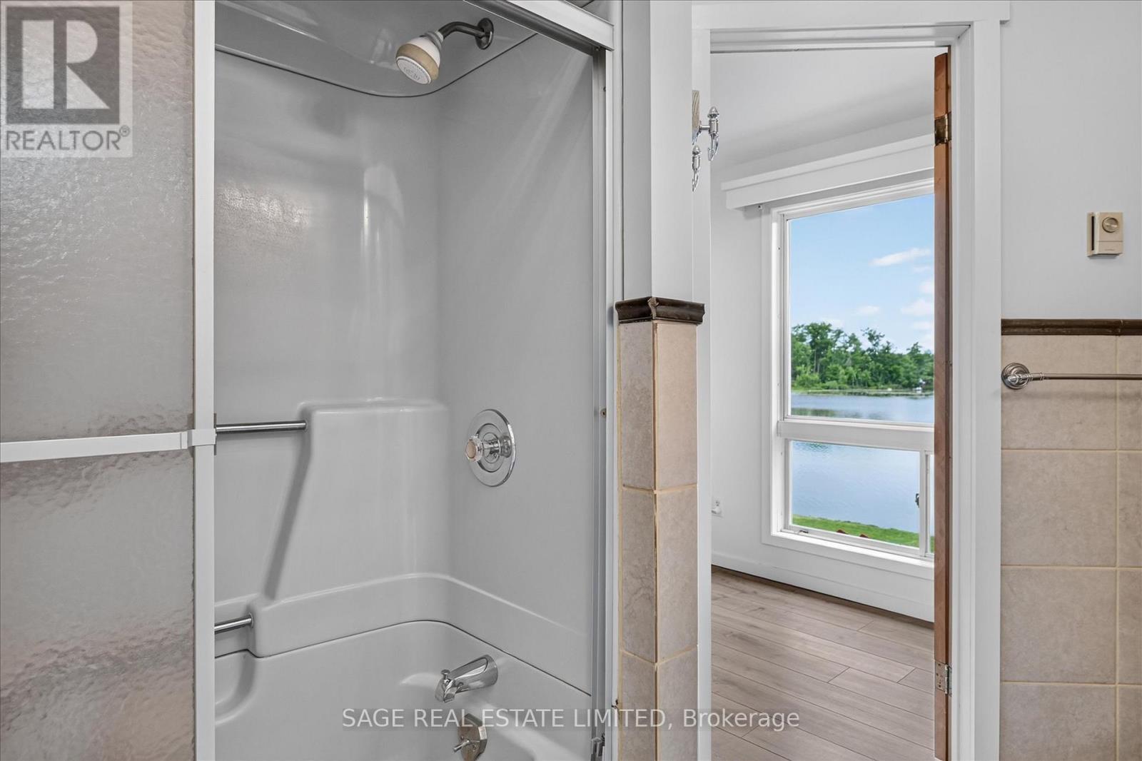 1756 GORDON FITZGERALD LANE - 32