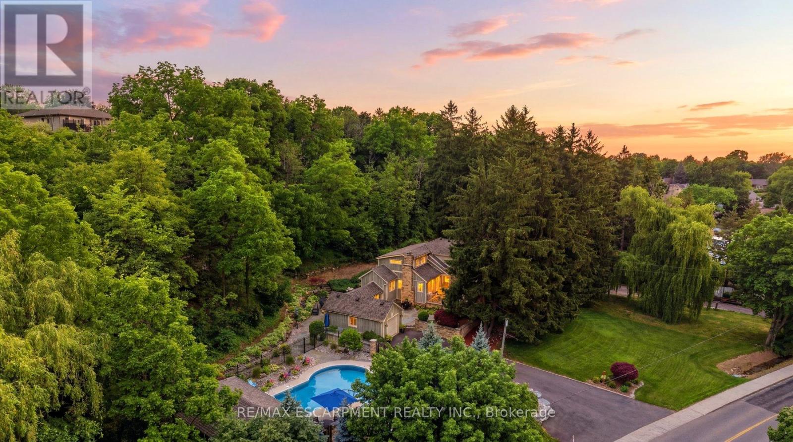 44 NEW MOUNTAIN ROAD - 1