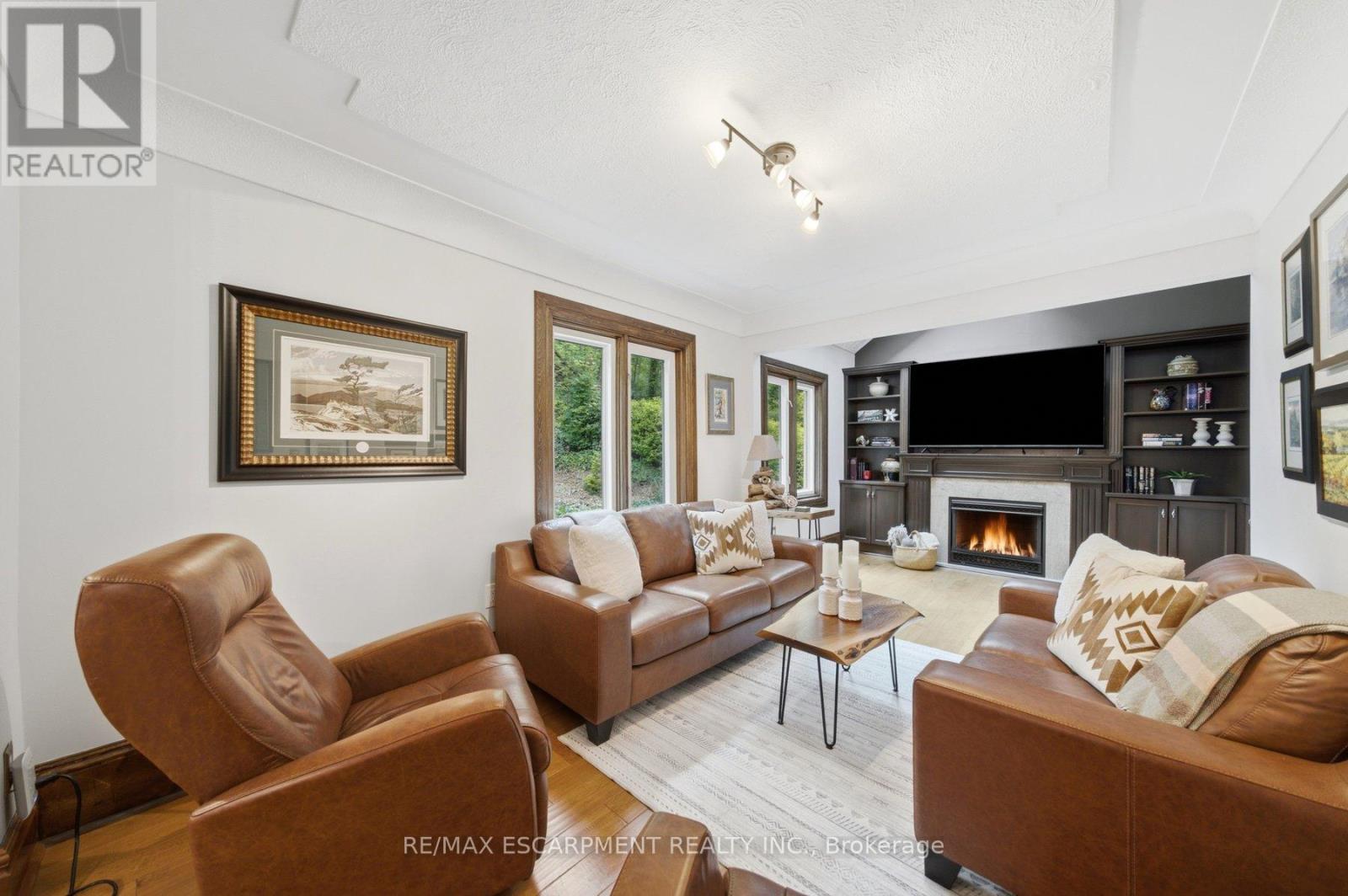 44 NEW MOUNTAIN ROAD - 18