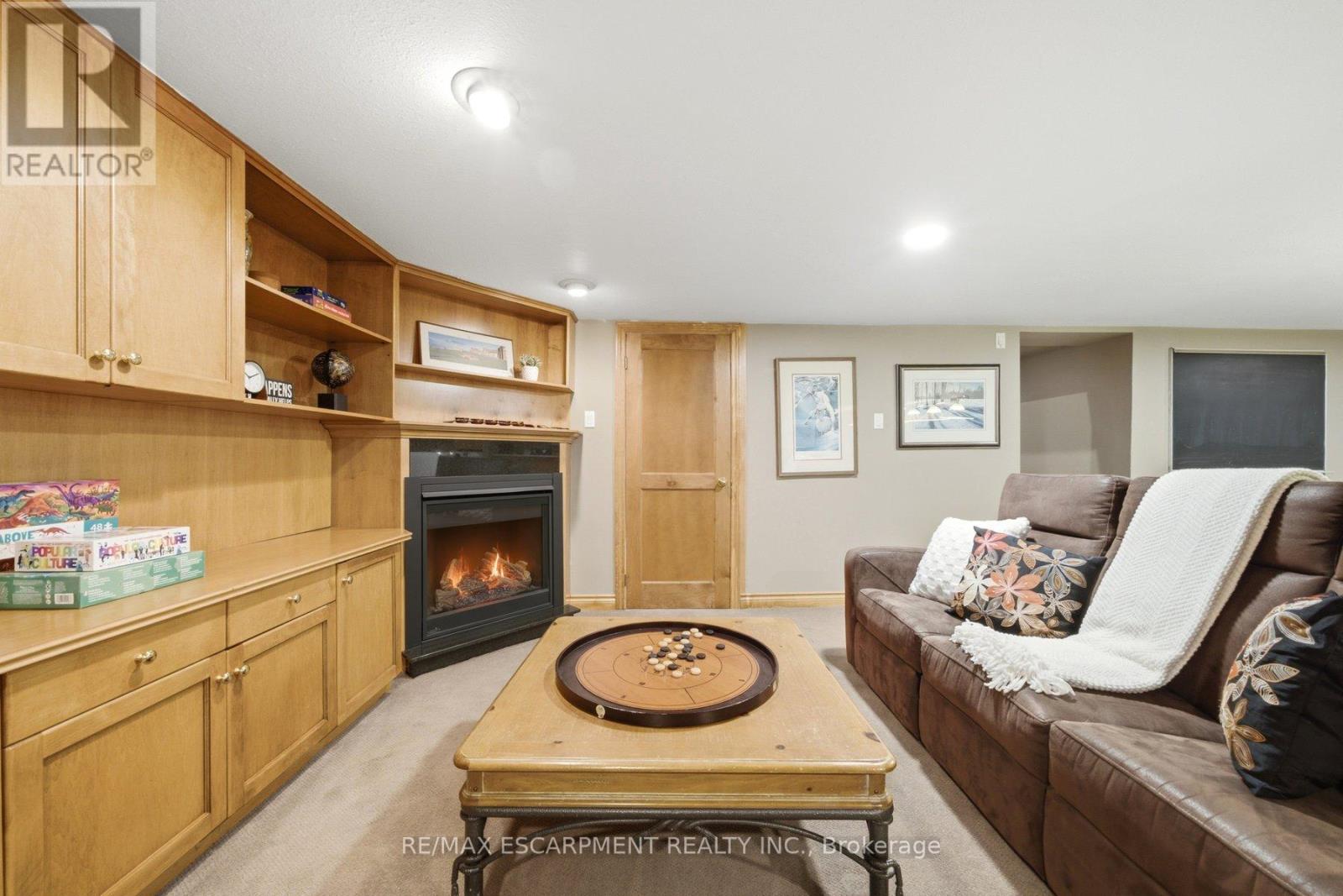 44 NEW MOUNTAIN ROAD - 28