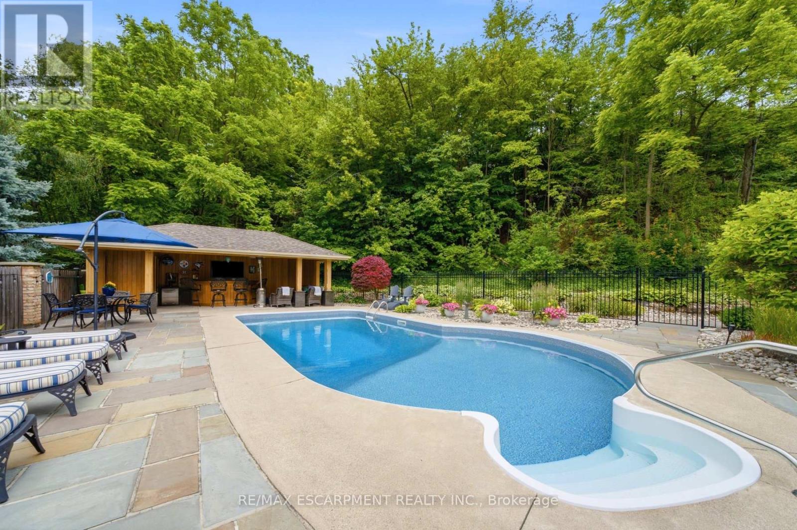 44 NEW MOUNTAIN ROAD - 41