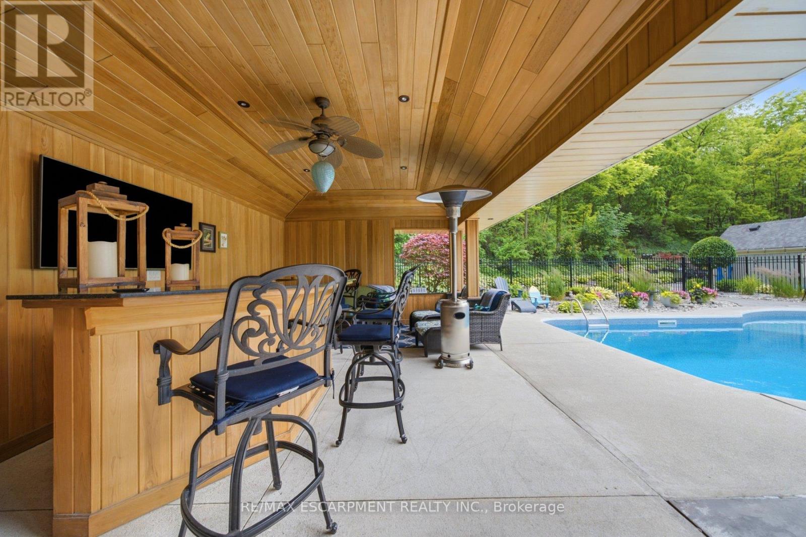44 NEW MOUNTAIN ROAD - 43