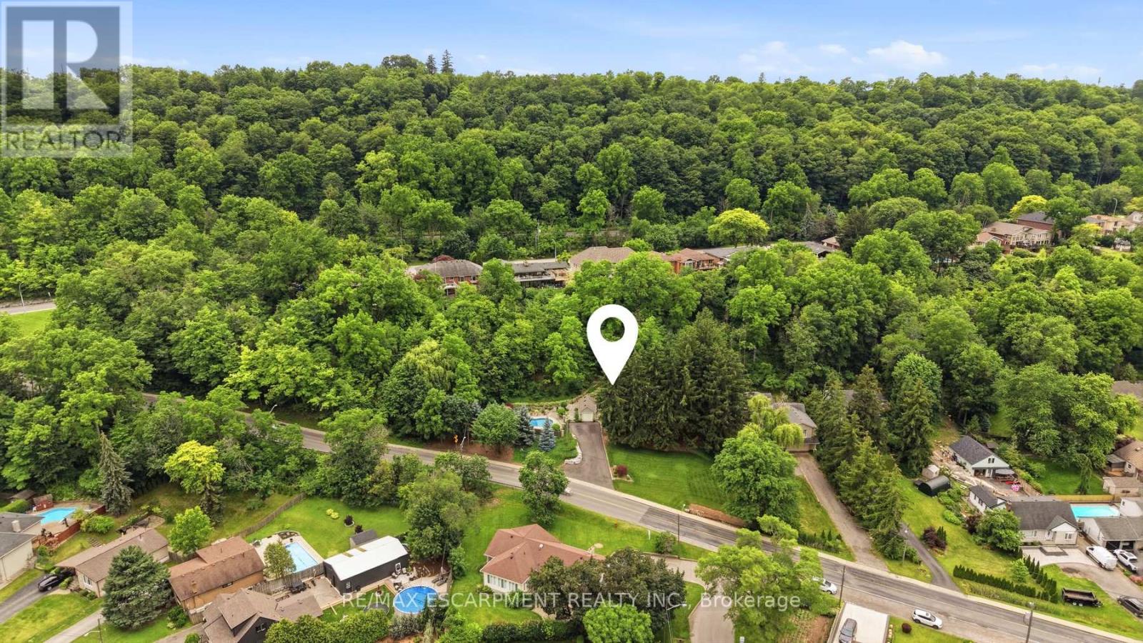 44 NEW MOUNTAIN ROAD - 44