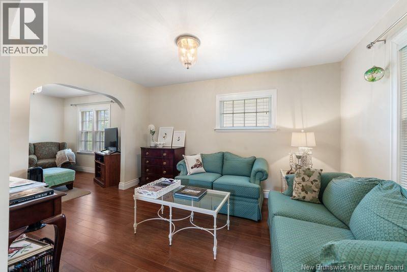 1205 Amirault Street - 10
