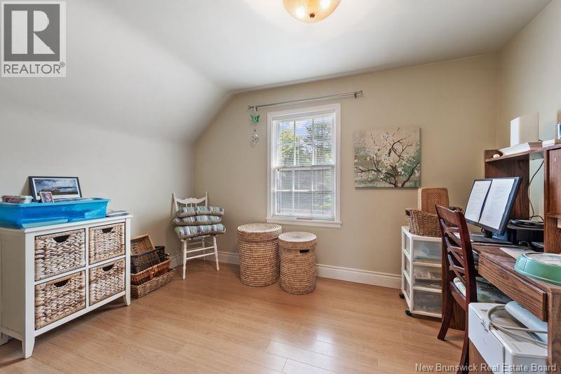 1205 Amirault Street - 18