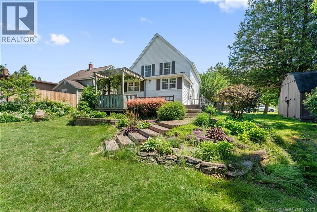 1205 Amirault Street - 22