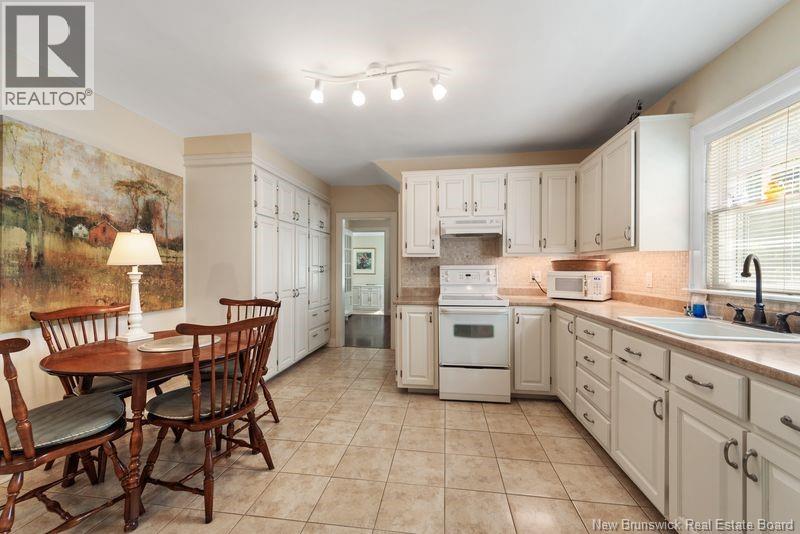 1205 Amirault Street - 5