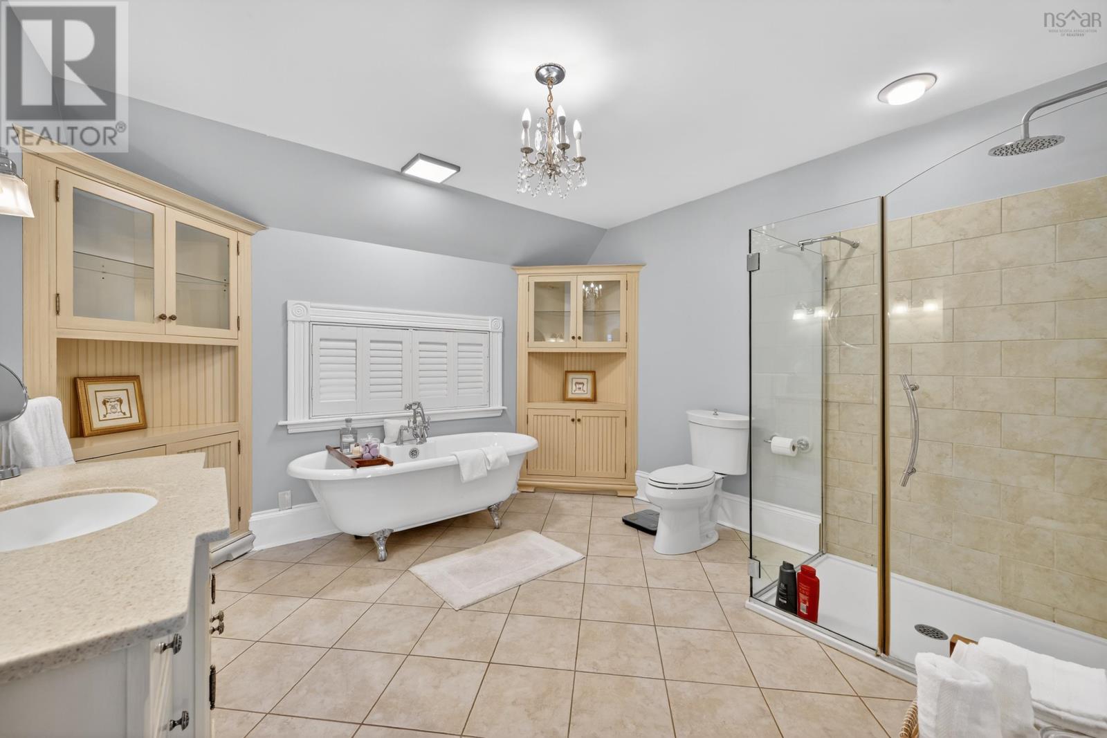 15 Whitney Avenue - 31