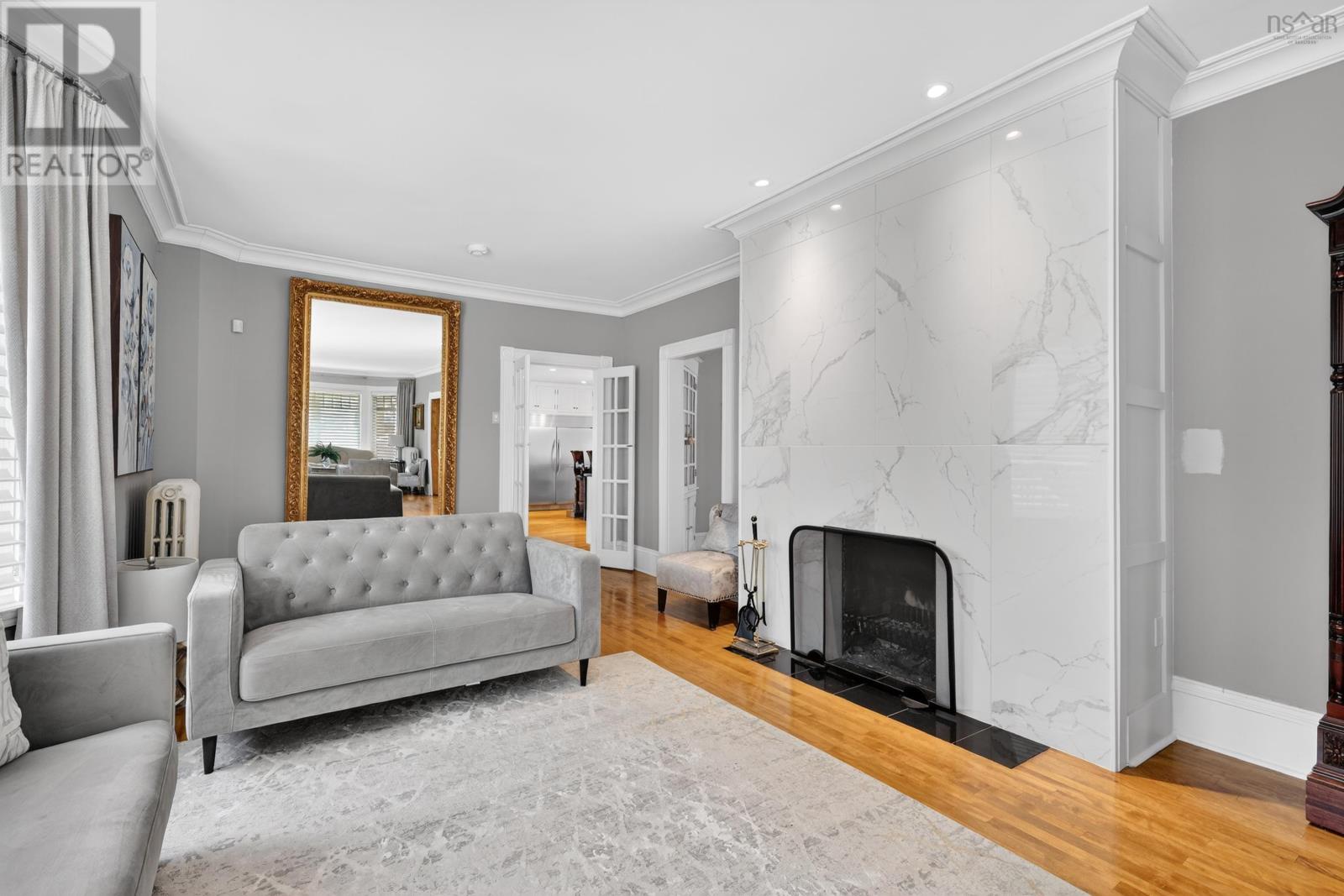 15 Whitney Avenue - 25