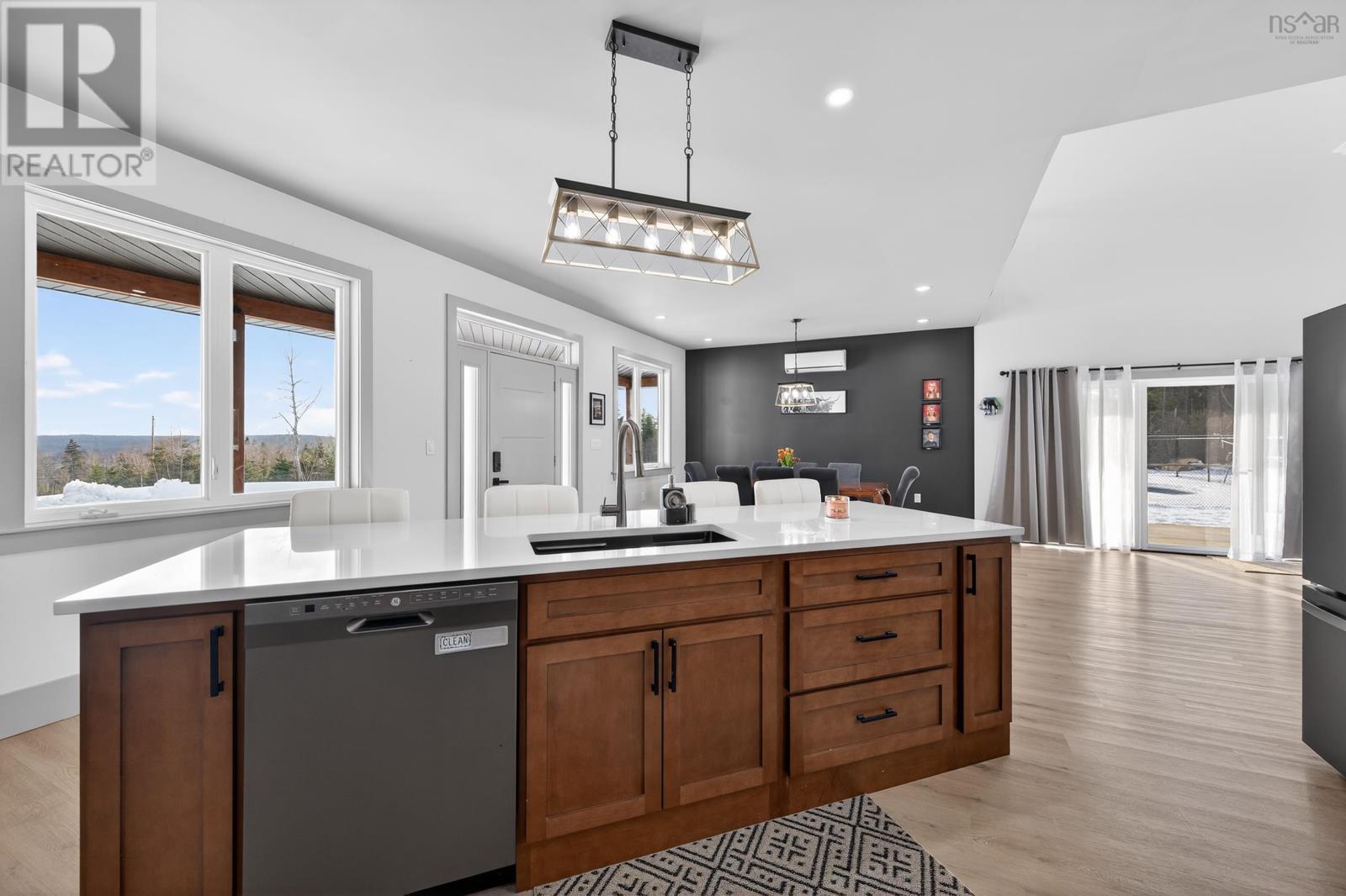 940 Hills Road - 11