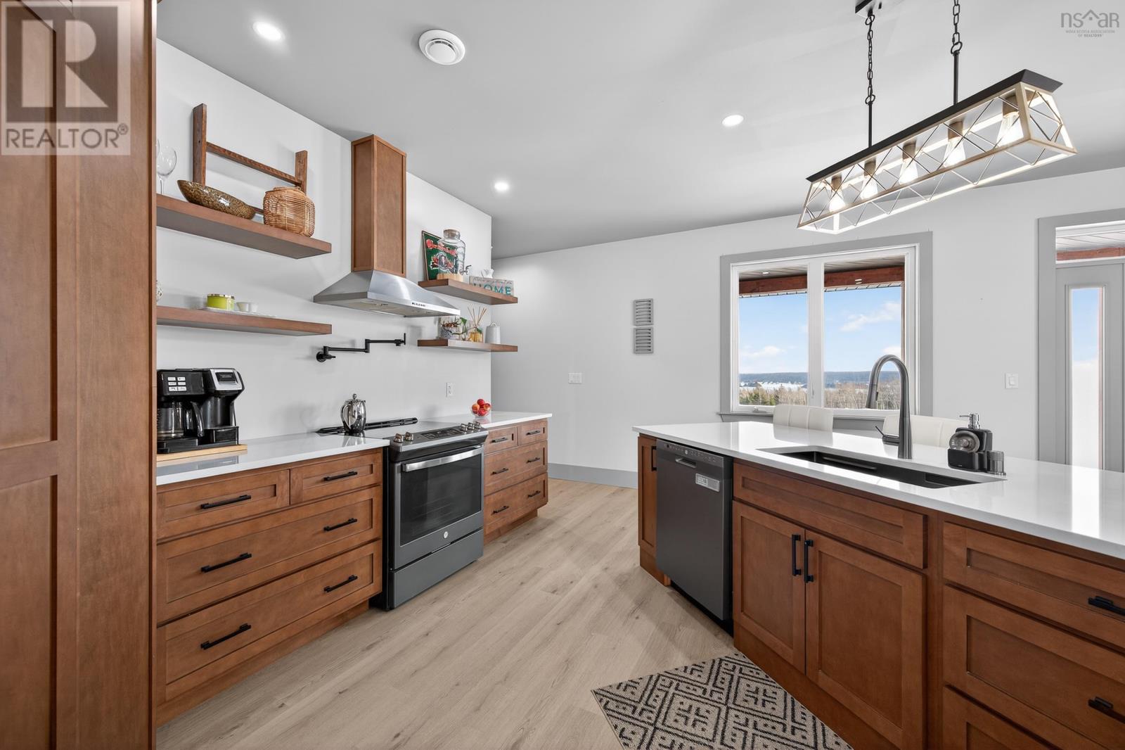 940 Hills Road - 12
