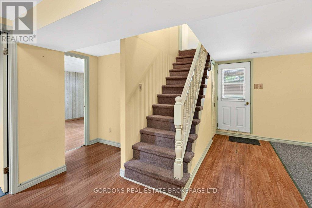 450 CHARLES STREET N - Image 40