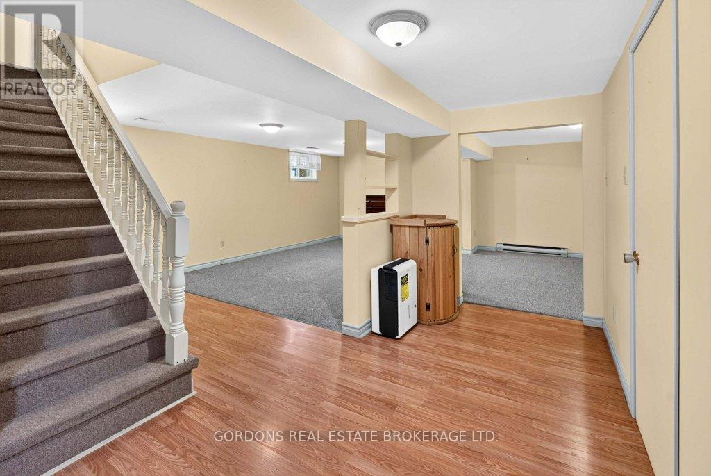 450 CHARLES STREET N - Image 42