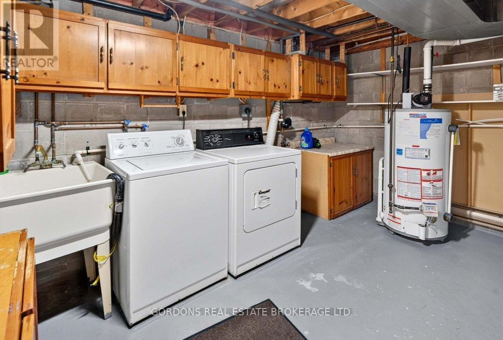 450 CHARLES STREET N - Image 43