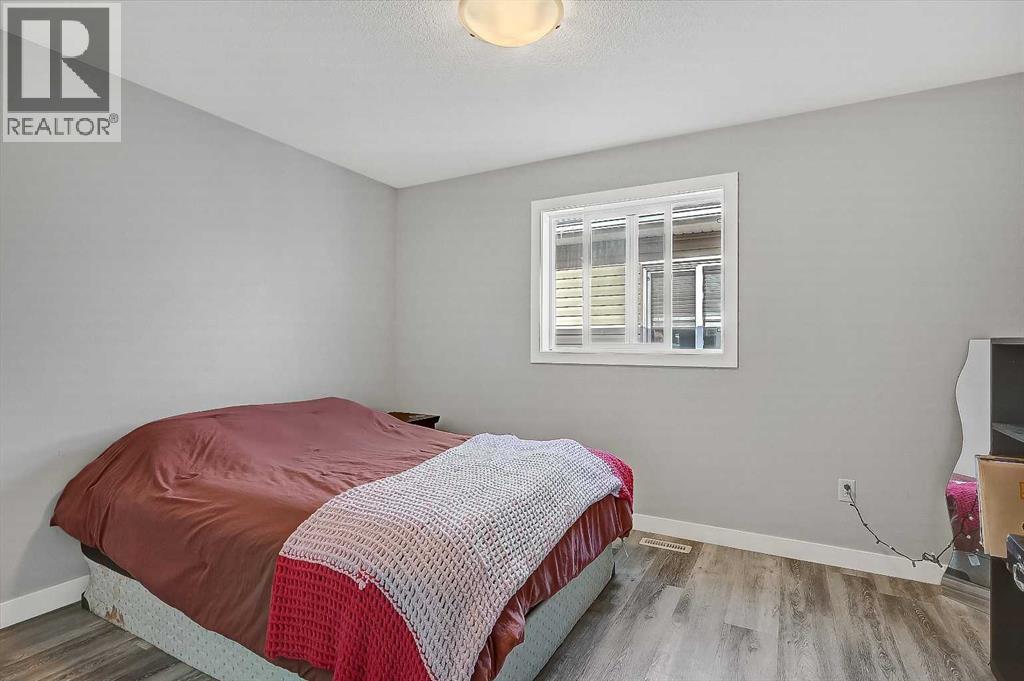 9505 113 Avenue — photo 10