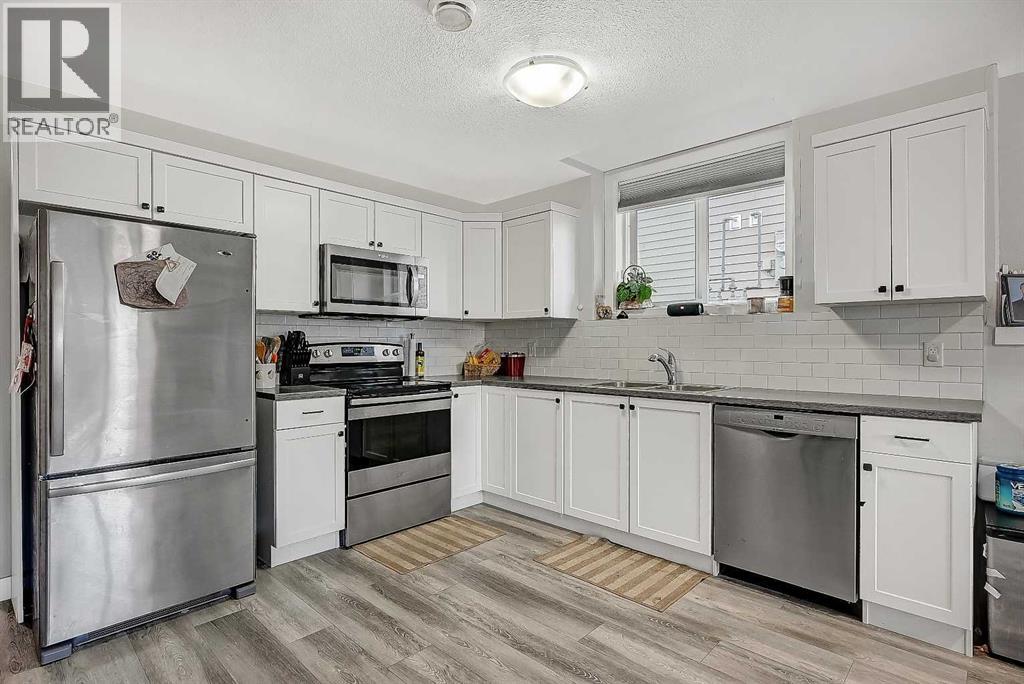 9505 113 Avenue — photo 20