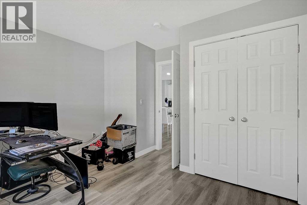 9505 113 Avenue — photo 12