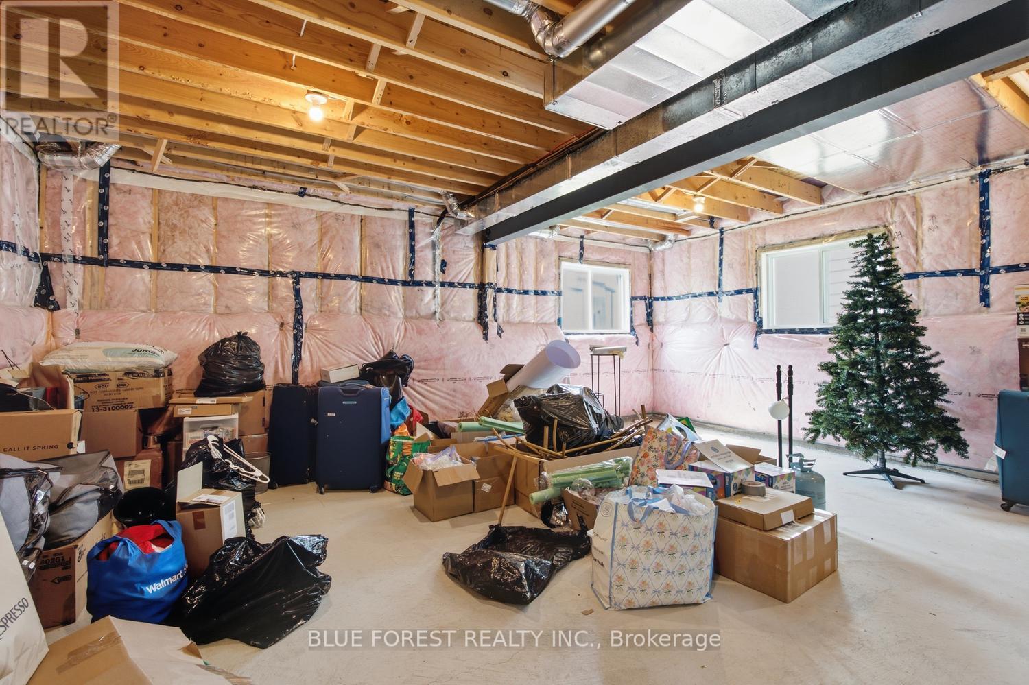 23 CHRISTOPHER COURT - 25