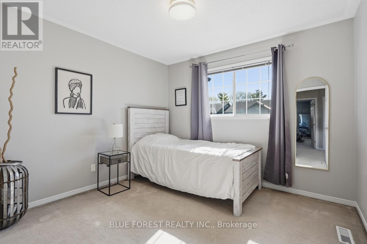 #17 1199 REARDON BOULEVARD - 18