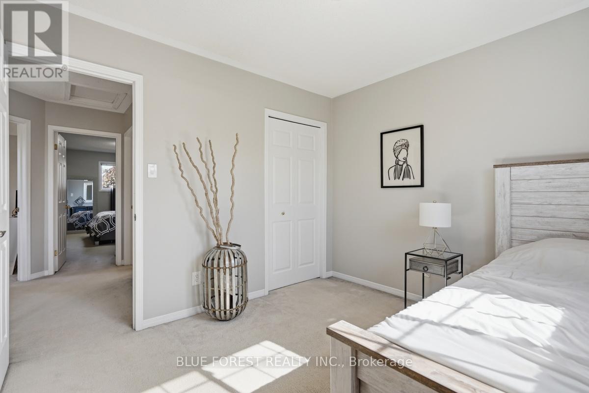 #17 1199 REARDON BOULEVARD - 19