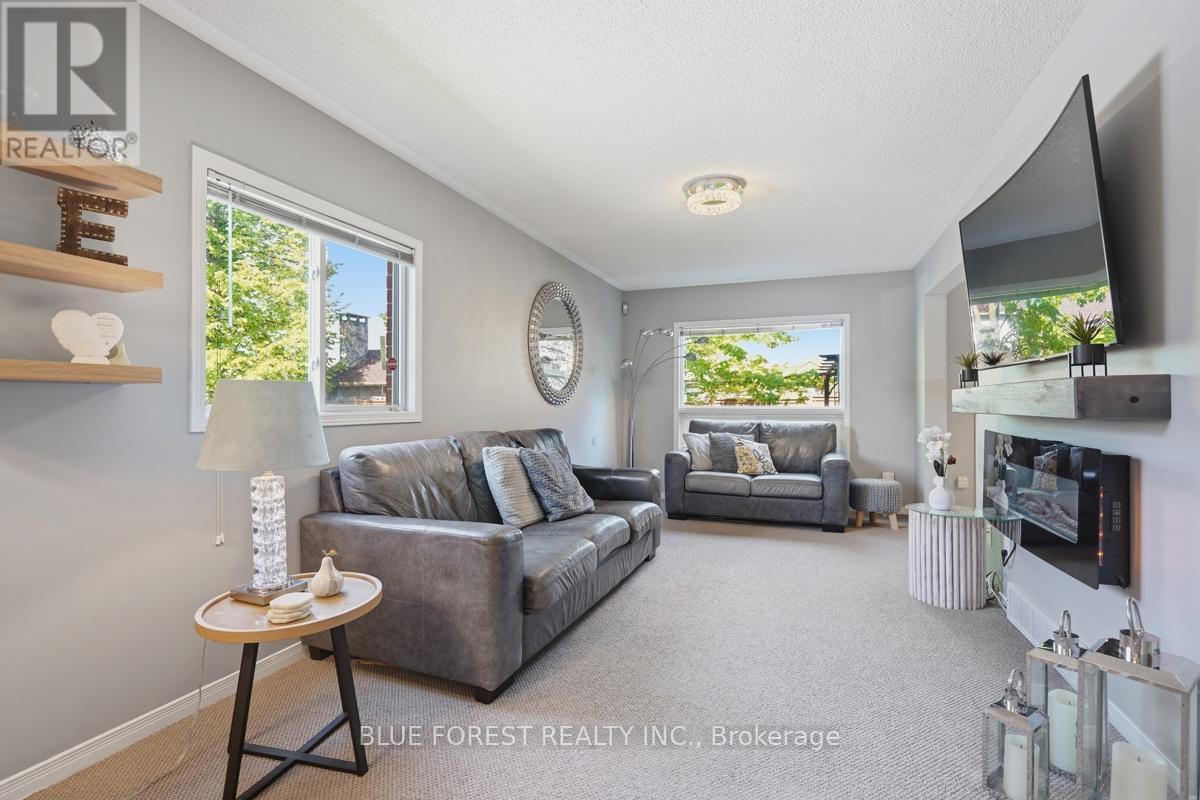 #17 1199 REARDON BOULEVARD - 6