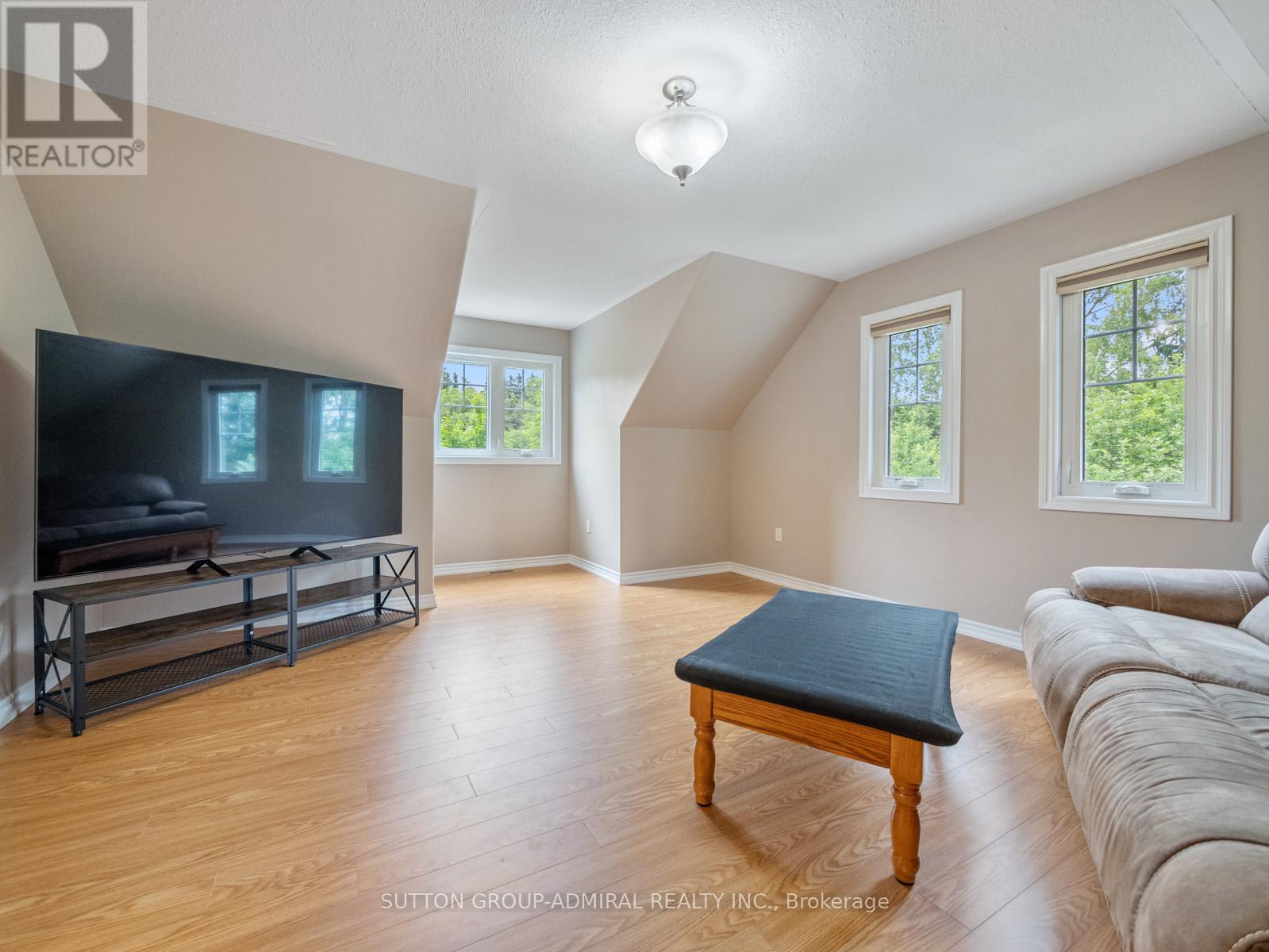 6886 WELLINGTON RD 16 - Image 28