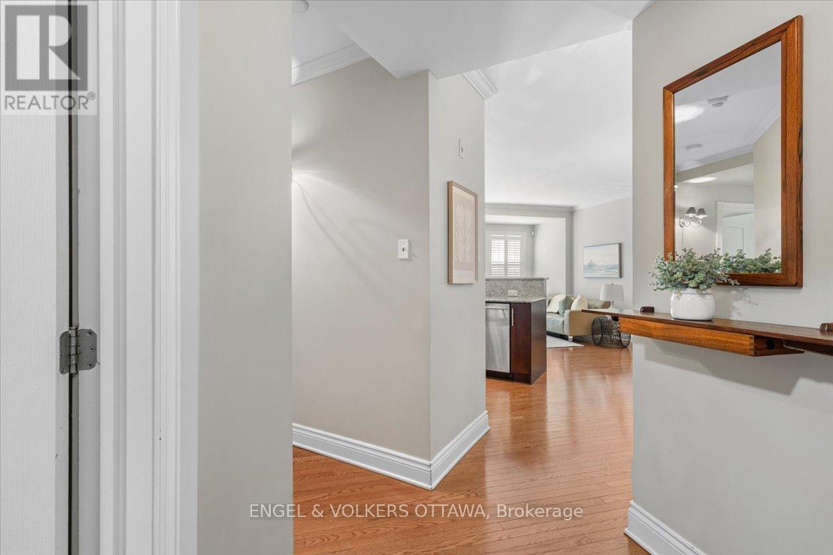 #2 139 GUIGUES AVENUE - 11